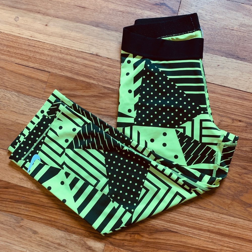 Nike Pro Capris
